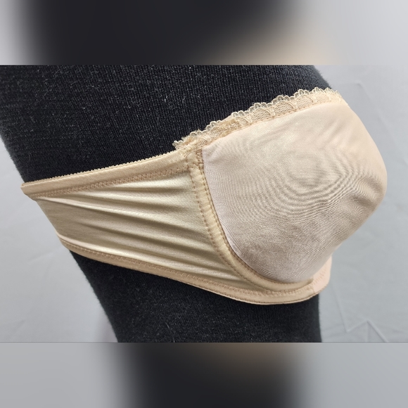 ♥️ NWT VINTAGE STRAPLESS PUSH-UP BRA BY SMOOTHIE - 36B - BLUSH ♥️ - Picture 4 of 12